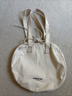 Orseund Iris Large Circle Tote Ivory